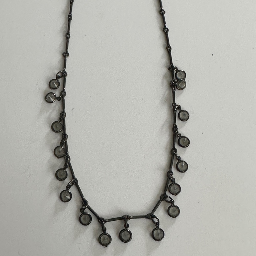 Ann Taylor Glass beaded necklace - Picture 2 of 4